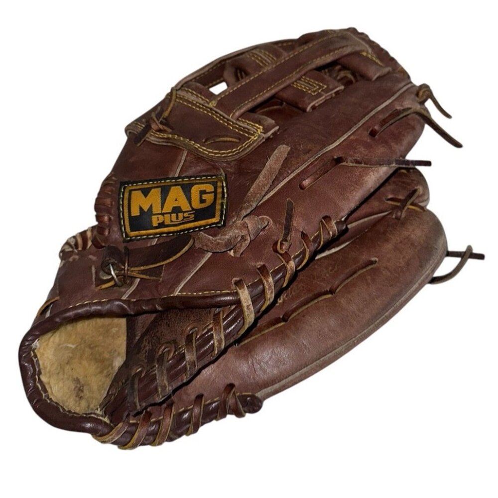 MAG Plus MP 3797 Baseball Softball Glove Right Hand Throw